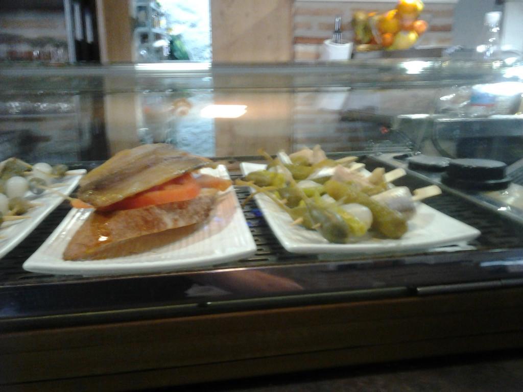 Aninon Hostel El Castillo מראה חיצוני תמונה