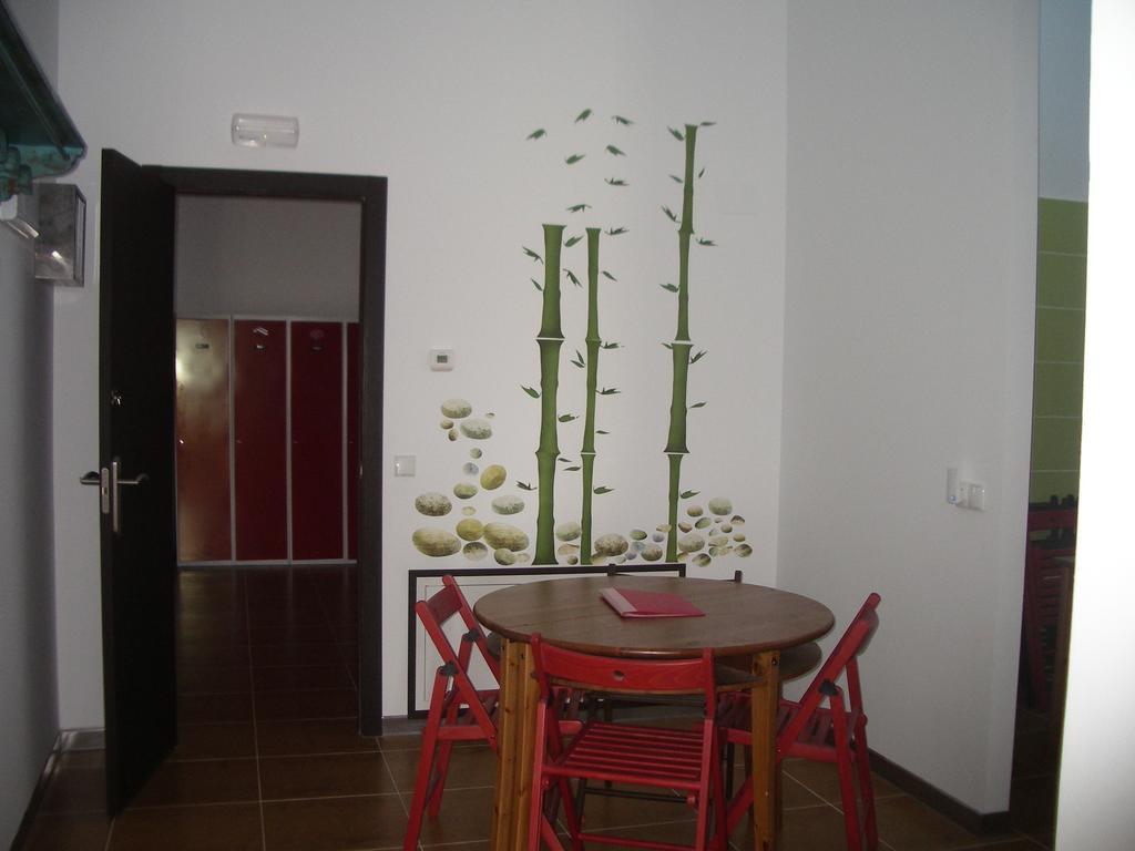 Aninon Hostel El Castillo מראה חיצוני תמונה