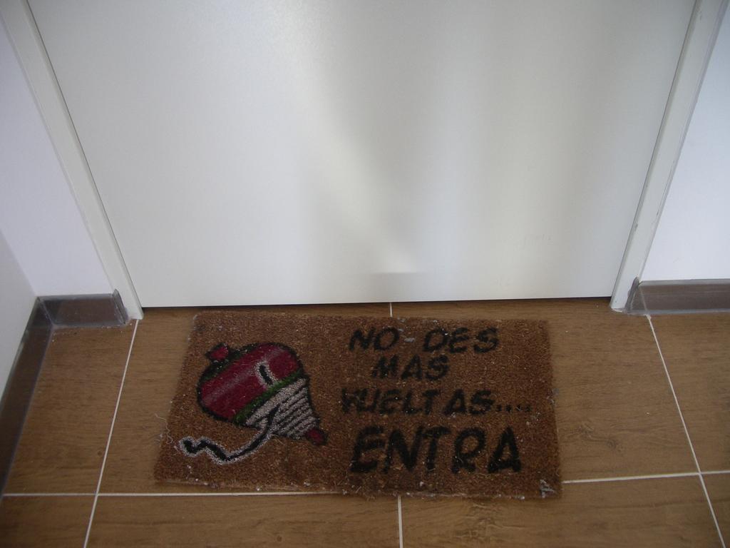 Aninon Hostel El Castillo מראה חיצוני תמונה